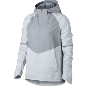 Nike Zonal AeroSheild